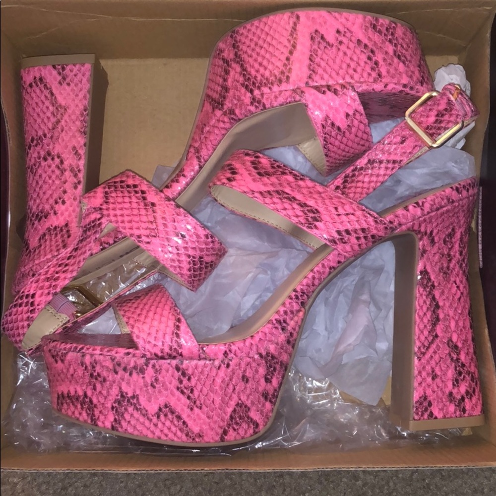 Pink snake skin heels